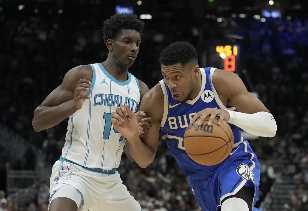 乐鱼-包含加时末段密尔沃基雄鹿备战全明星赛，造点机会细节曝光，气氛紧张，阵容厚度经受考验的词条