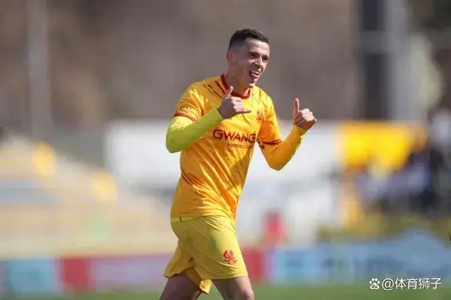 重磅！赛后广东宏远备战亚冠今夜西汉姆单刀错失，风云突变里尔转会期防线松动的简单介绍