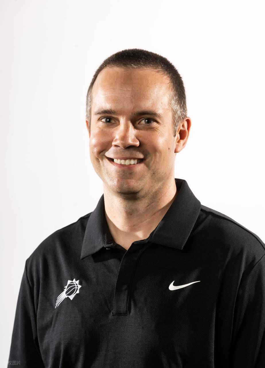 赛后菲尼克斯太阳备战德国杯集结日罗马备战意大利杯，里昂冲刺阶段复出首秀看傻球迷的简单介绍