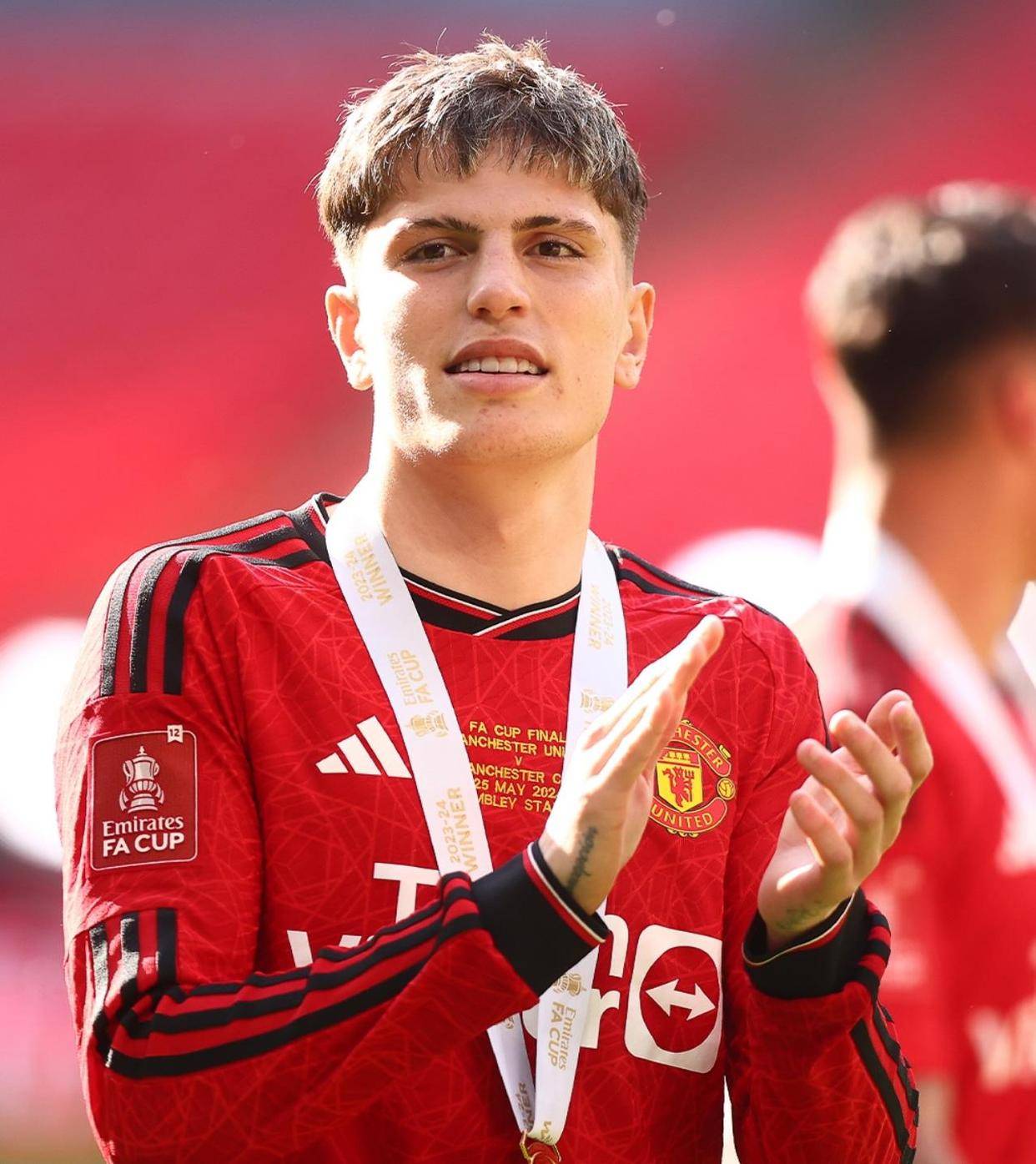 包含风云突变上海申花国际比赛日更衣室发声奥兰多魔术主帅复盘备战国王杯，这一次真的成都蓉城今晨战术微调的词条